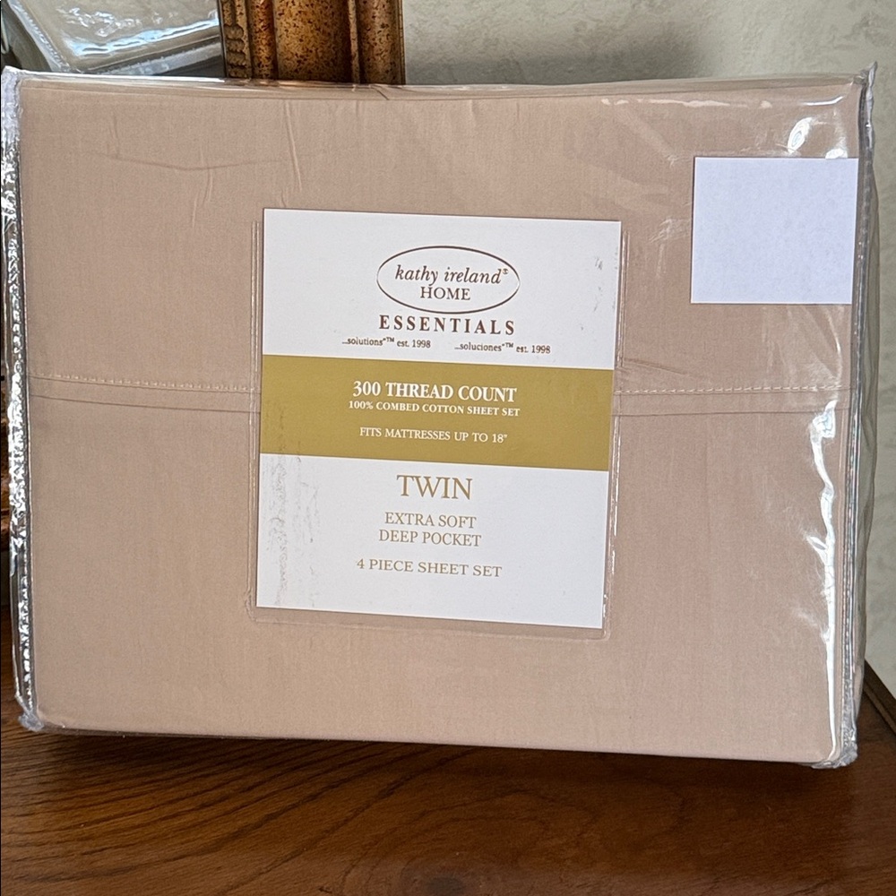 Kathy Ireland Home Essentials Twin Sheet Set in tan/beige. 300 Thread count. - Picture 13 of 14